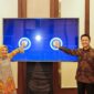 Direktur Group Business Development Telkom, Honesti Basyir; Direktur Utama AdMedika, Dwi Sulistiani; CEO KlikDokter, Hendra Tjong; Presiden Komisaris Kalbe Farma, Irawati Setiady saat peluncuran layanan telemedis tanpa uang tunai, kolaborasi antara AdMedika & KlikDokter beberapa waktu yang lalu. Foto:Dok/Telkom