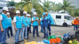 Petugas PLN menggelar apel pada Rabu (20/12/2023). Foto:Dok/PLN