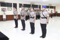 Kompol Budi Hartono saat serah terima jabatan di aula Polresta Barelang, Jumat (22/12/2023)
Matapedia6.com/ luci