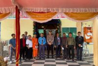 Anggota Polsek Batu Aji saat mengamankan gereja, Senin (25/12/2023). Foto:Ist/matapedia6