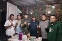 Rusmanto di tengah bersama Sekretaris Gempita Kota Batam. Foto: Ramdan/matapedia6