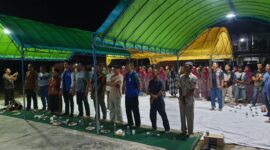 Alex Gupeneldi dan Muhammad Alfian saat di tengah, Sabtu (9/12/2023). Foto: Arga/matapedia6