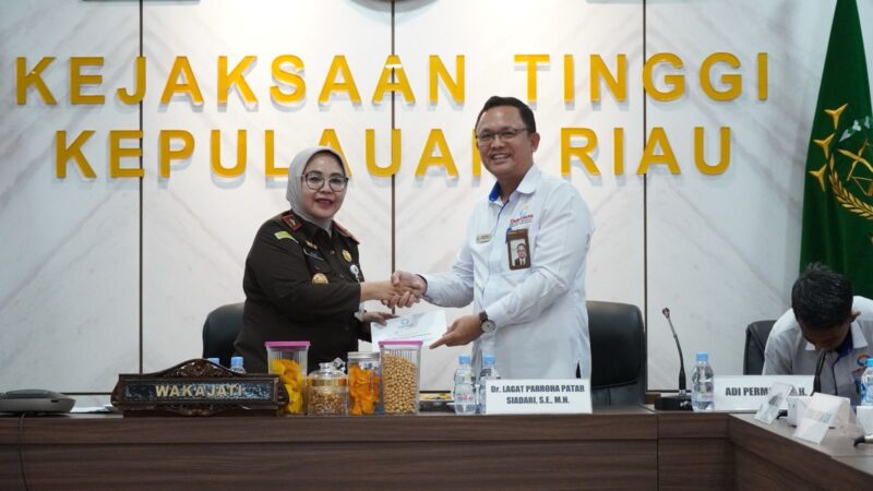 Ombusman bersama Kejati . Foto: Dok/ Istimewa