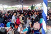 Suasana arus liburan Nataru di pelabuhan. Foto:Istimewa/matapedia6