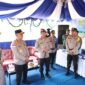 Kabareskrim Polri Komjen Pol Wahyu Widada, bersama Kapolda Kepri Irjen. Pol. Yan Fitri Halimansyah, memimpin kegiatan pengecekan kesiapan Pos Pam Tahun baru di Pelabuhan Punggur dan pelabuhan Mega Mall Batam Center, Sabtu (30/12/2023)
Matapedia6.com/ Dok Humas Polda
