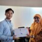 Serah Terima dan Penandatanganan Dokumen Instalasi, UAT dan Lisensi Big Data Platform BigBox, diterima oleh Head of Drugs BPOM, Arlinda Wibiayu (kanan) di Jakarta, beberapa waktu lalu. Foto:Dok/Telkom