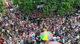 Ribuan masyarakat Kota Batam padati lokasi pasar Tos 3000 Jodoh Nagoya, Kota Batam saat calon presiden nomor urut satu datang ke Batam, Jumat (19/1/2024) Matapedia6.com/ Istimewa
