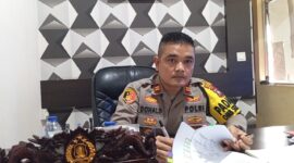 Kapolsek Sagulung IPTU Donald Tambunan. Foto:Dok/matapedia6