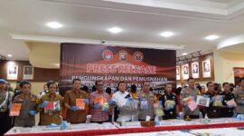 Kapolda Kepri Irjen Pol Yan Fitri pimpin Konferensi pers pengungkapan kasus peredaran narkotika di Kepri, Selasa (30/1/2024).Matapedia6.com/ luci
