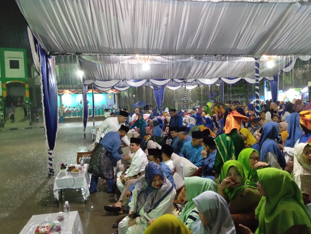 Anggota DPRD Batam Arlon Veristo Hadiri Pembukaan MTQH di Batu Aji, Rabu (24/1/2024). Foto:Ramadan/matapedia6