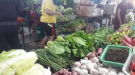 Para pedagang di pasar tradisional Batam. Foto:Dok/matapedia6