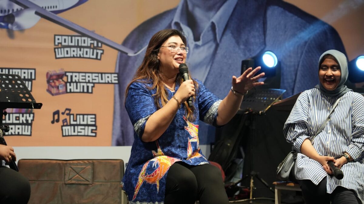 Kepala Biro Humas, Promosi, dan Protokol BP Batam, Ariastuty Sirait saat menjadi narasumber dalam Talkshow Big Food Festival di Pollux Habibie, Kamis (1/2/2024). Foto:Dok/Humas BP Batam