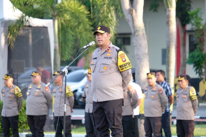 Wakapolda Kepri Brigjen Pol Asep Syafrudin Pimpin apel gelar pasukan BKO pengamanan pemilu tahun 2024 di lapangan utama Polda Kepri, Selasa (6/2/2024).Matapedia6.com/ Dok Humas Polda