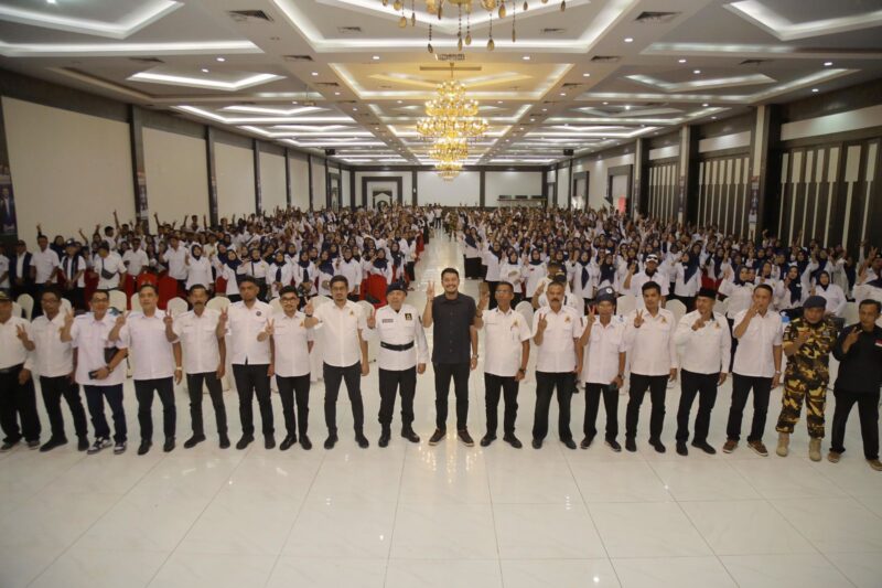 Dukungan calon legislatif Calon legislatif DPR RI Partai Nasdem Randi Zulmariadi. Foto:Dok/DN 