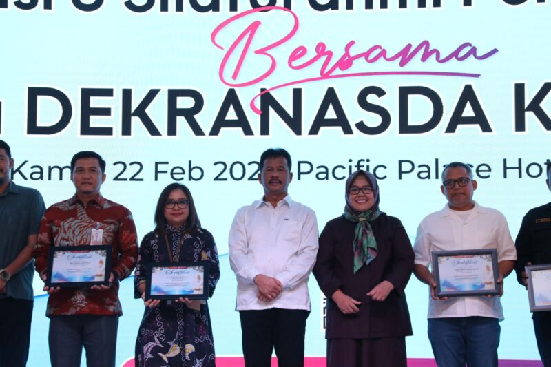 Kepala BP Batam bersama Wakil Gubernur Marlin Agustina. Foto:Dok/Humas BP Batam