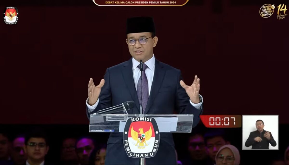 Calon presiden nomor urut I Anis Baswedan dalam debat kelima di Jakarta Convention Center, Minggu (4/2/2024). Matapedia6.com/ Screenshot YouTube KPU RI