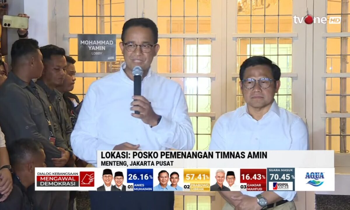 Calon presiden nomor Urut 1 Anies Baswedan dan Muhaimin Iskandar saat melaksanakan konferensi pers di Markas TimNas AMIN, di jalan Diponegoro, Menteng, Jakarta, Rabu malam (14/2/2024). Matapedia6.com/Screenshot youTube