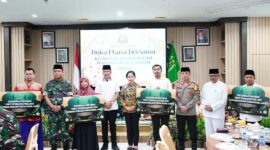 Kejaksaan Negeri Batam berbagi di bulan Ramadan, Jumat (22/3/2024). Foto:MC