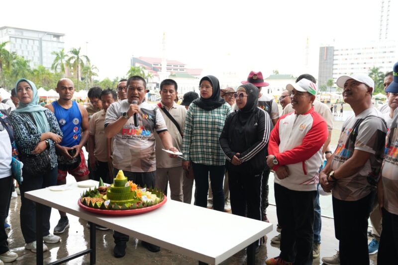 Ketua KONI Batam Rani Rafitriyani saat hadir dalam agenda Road to PON XXI Aceh Sumut 2024 di Alun-alun Engku Putri beberapa hari lalu. Foto:DN-matapedia6