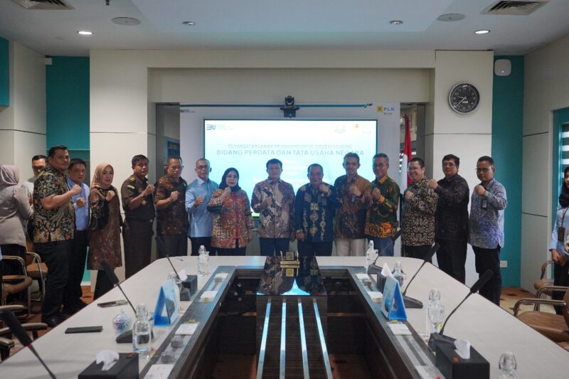 PLN Batam bersama Kejaksaan Mou. Foto:Dok/istimewa