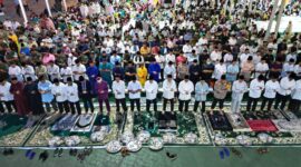 Sekitar 20 ribu warga Batam hadiri buka puasa bersama di Engku Putri, Sabtu (23/3/2024). Foto:Humas BP Batam