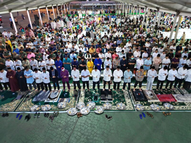 Sekitar 20 ribu warga Batam hadiri buka puasa bersama di Engku Putri, Sabtu (23/3/2024). Foto:Humas BP Batam