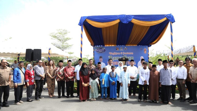 BP Batam salurkan paket sembako. Foto:Dok/Humas BP Batam