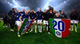 Inter Milan raih scudetto ke 20 setelah mengalahkan AC Milan dalam Derby della Madonnina.