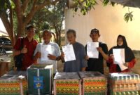 Badan Pengusahaan (BP) bagikan sembako kepada Warga Rempang yang sudah pindah ke hunian sementara dalam mendukung Proyek Strategis Nasional (PSN) Rempang Eco City, Rabu (3/4/2024).Matapedia6.com/Dok Humas BP Batam