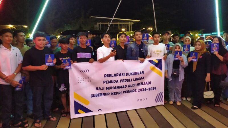 Pemuda Peduli Lingga (PPL) deklarasi dukungan untuk Muhammad Rudi maju menjadi calon Gubernur Kepri 2024 mendatang, Sabtu (13/4/2014). Matapedia6.com/Dok PPL