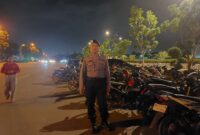 Anggota Polsek Batuaji melakukan patroli keliling khususnya di tempat-tempat yang ramai dikunjungi masyarakat, Minggu (14/4/2024). Matapedia6.com/ Dok Polsek Batuaji