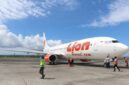 Pesawat Lion Air gagal mendarat di Bandara Hang Nadim Batam karena kondisi cuaca buruk dan jarak pandang terbatas. Matapedia6.com/ Istimewa