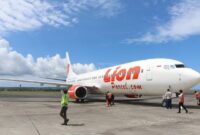 Pesawat Lion Air gagal mendarat di Bandara Hang Nadim Batam karena kondisi cuaca buruk dan jarak pandang terbatas. Matapedia6.com/ Istimewa