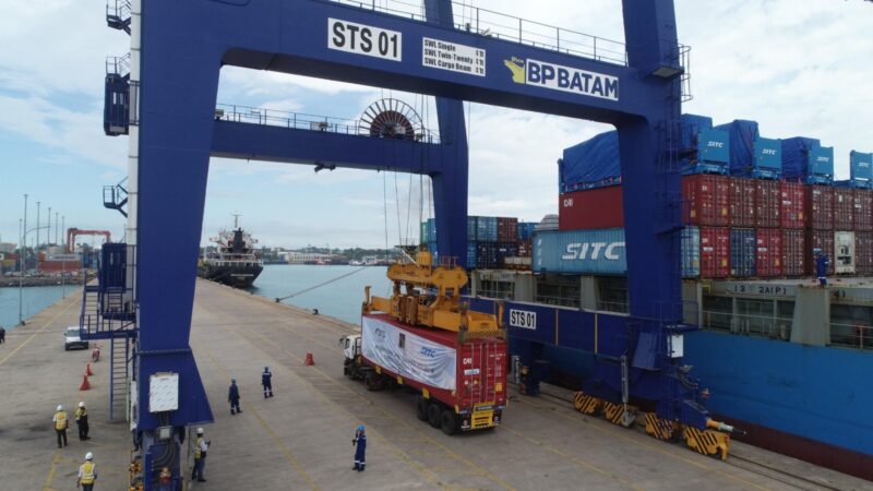 Pelabuhan Peti Kemas di Batu Ampar, Batam. Foto:Humas BP Batam