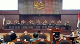 Sidang pleno pengucapan putusan atas sengketa Pilpres oleh Majelis Hakim di Gedung Sidang Mahkamah Konstitusi (MK) Jakarta Pusat, Kamis (27/6/2019). (ANTARA/Andi Firdaus)
