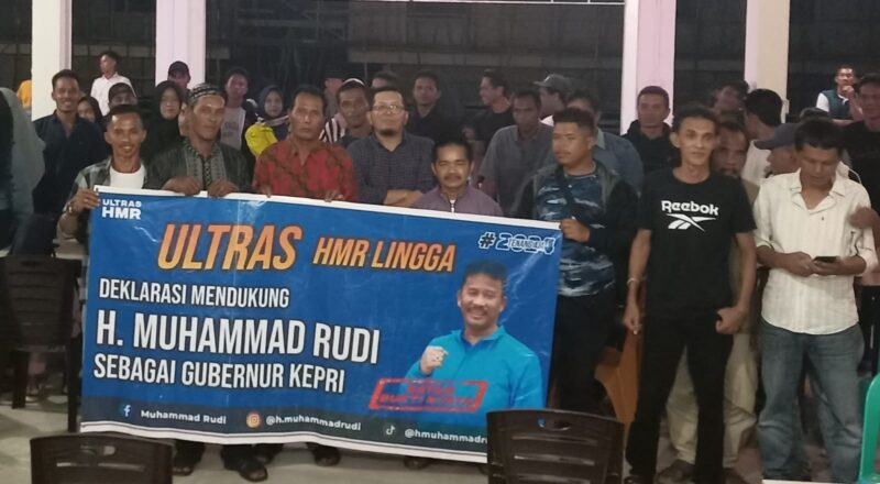Ultras Lingga Deklarasi dukungan ke Muhammad Rudi. Foto:Istimewa