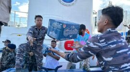 KKP Bantu warga terdampak erupsi Gunung Ruang. Foto:Dok/KKP