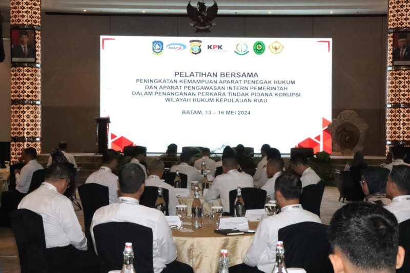 Komisi Pemberantasan Korupsi (KPK) gelar pelatihan Bersama Peningkatan Kemampuan Aparat Pengawasan Internal Pemerintah (APIP) dalam Penanganan Perkara Tindak Pidana Korupsi (Tipikor) di Provinsi Kepri. Senin (13/5/2024).Matapedia6.com/Dok Humas Polda