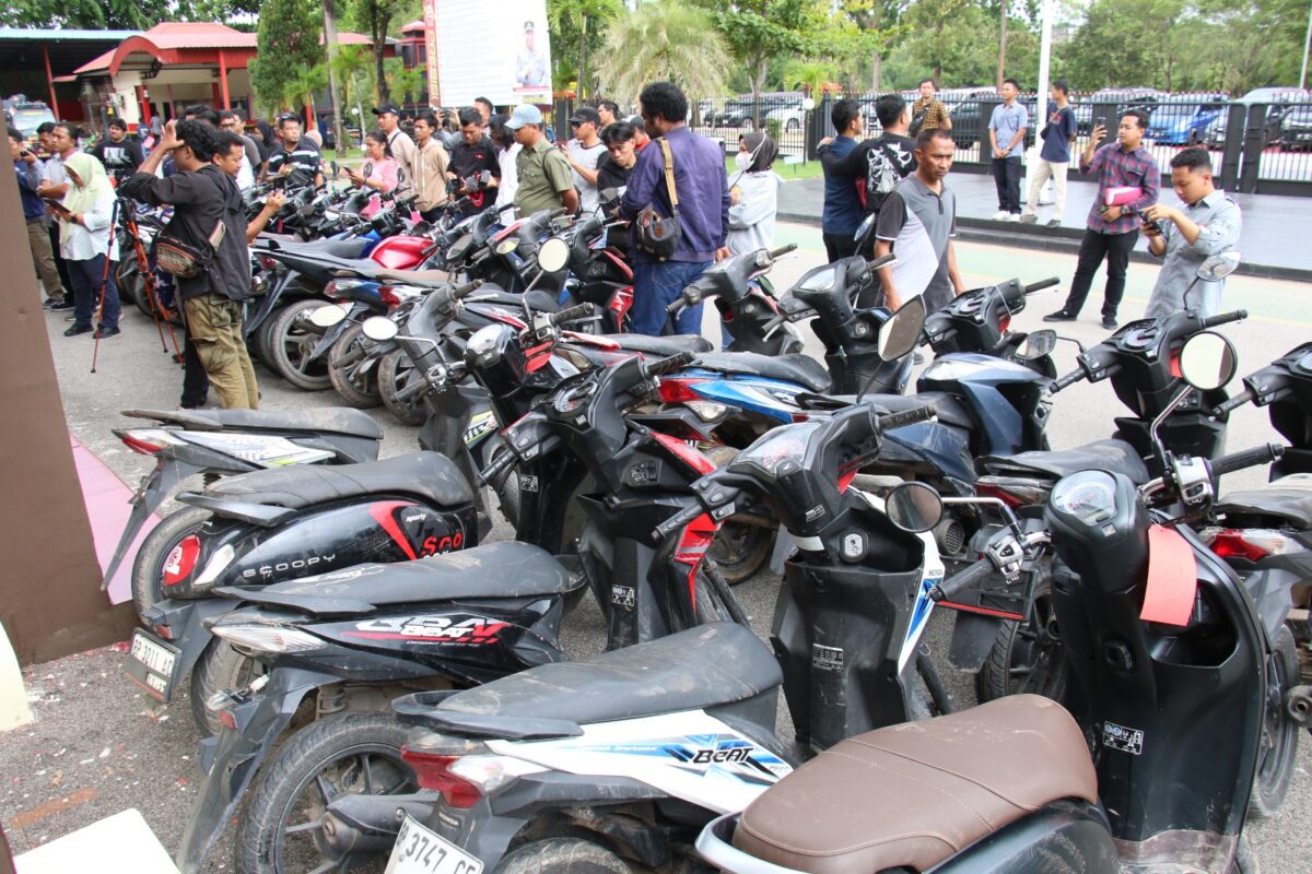 Satreskrim Polresta Barelang bersama delapan Polsek di Kota Batam berhasil ungkap ungkap 40 laporan polisi kasus pencurian motor, dan amankan sebanyak 60 sepeda motor dari 47 tersangka. Matapedia6.com/Dok Humas Polres
