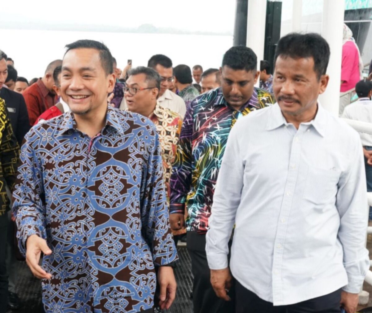 Rudi sambut kedatangan Menteri Besar Johor. Foto:Humas BP Batam