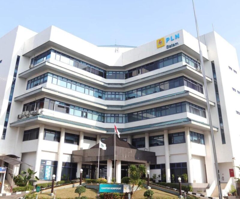 Kantor PLN Batam. Foto:Dhe/matapedia6