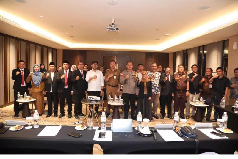 KPU Batam melaksanakan rapat pleno terbuka, Selasa (28/5/2024). Foto:Ist