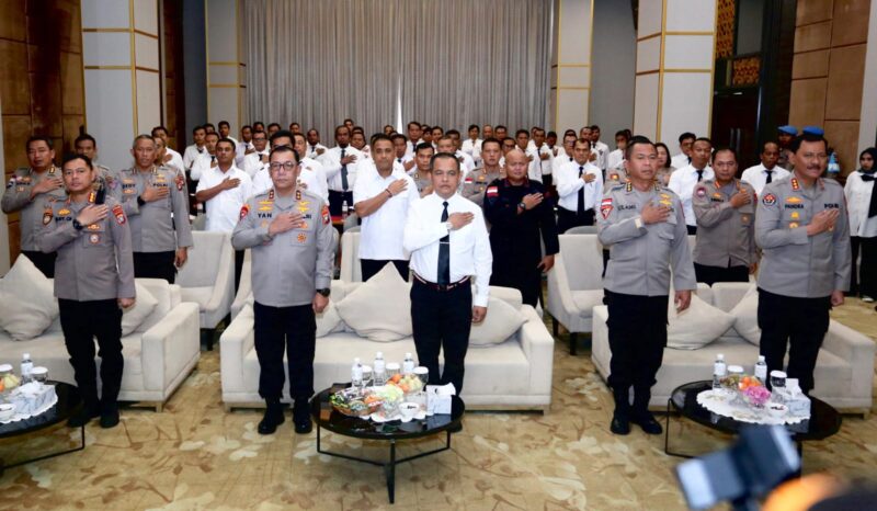Kapolda Kepri Irjen Pol Yan Fitri Halimansyah saat menghadiri  Rapat Kerja Teknis (Rakernis) Fungsi Intelkam Tahun Anggaran 2024 di Hotel Asialink Batam, Rabu(12/6/2024). Matapedia6.com/Dok Humas Polda
