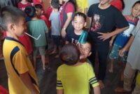 Keceriaan anak-anak di Panti Asuhan Sharon Ministry saat bermain game bersama WBI GBI Bukit Moria, Sabtu (15/6/2024). Matapedia6.com/Luci