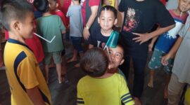 Keceriaan anak-anak di Panti Asuhan Sharon Ministry saat bermain game bersama WBI GBI Bukit Moria, Sabtu (15/6/2024). Matapedia6.com/Luci