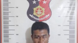 Salah satu pelaku jambret yang beraksi di Sei Temiang Kota Batam, Provinsi Kepri yang diamankan Polisi. Matapedia6.com/ Dok Polsek Sekupang.