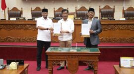 Wako Batam bersama DPRD sahkan anggaran perubahan, Rabu (25/7/2024). Foto:Dok/Humas DPRD