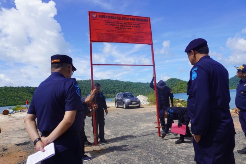 KKP segel dua proyek reklamasi diduga tidak mengantongi izin. Foto:KKP