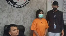 Pelaku pengantaran narkotika jenis sabu ke Lapas Kelas II narkotika Tanjungpinang saat berada di Polres Bintan, Kamis (11/7/2024). Matapedia6.com/ Dok Polres Bintan