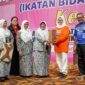 Marlin Agustina bersama Sekda Batam Jefridin. Foto:Ist